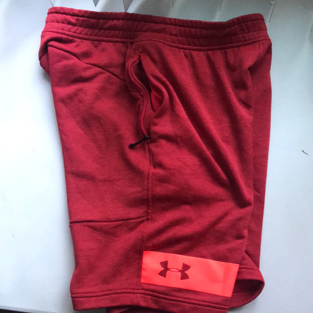 Under Armour Mens Performance Shorts - Picture 2 of 2